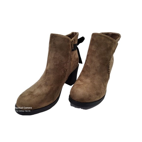 ingaro womens "robi" side zip 2.75" heel bow tie back accent boots. - Picture 2 of 5